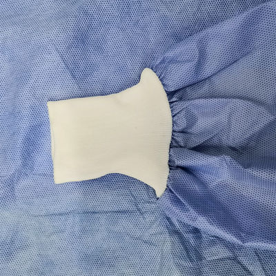 35gsm 125x150cm Medical Isolation Gowns Infection Control